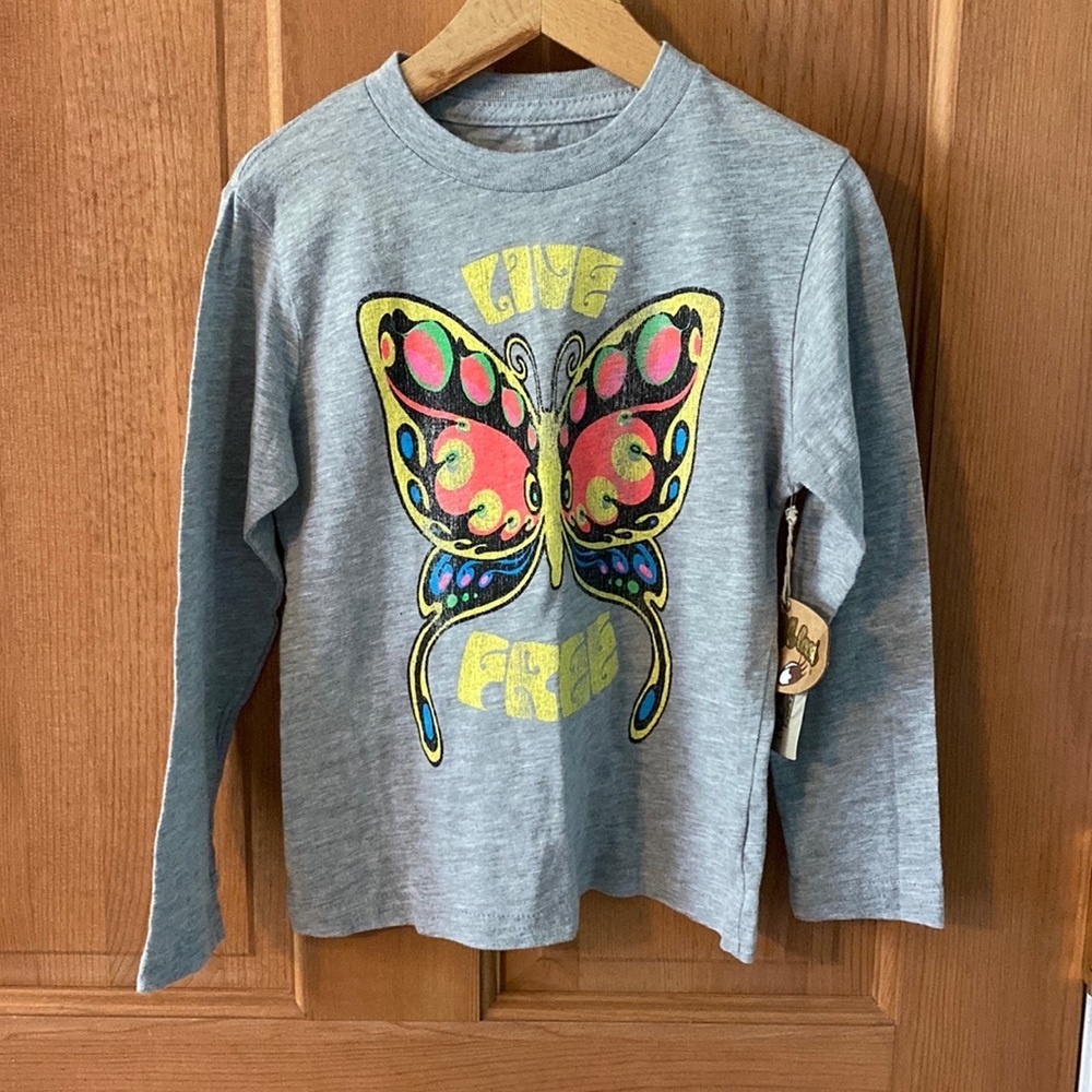 Made U Look Boutique Brand Live Free Butterfly Retro Tee Shirt Size 3T or 5 NEW